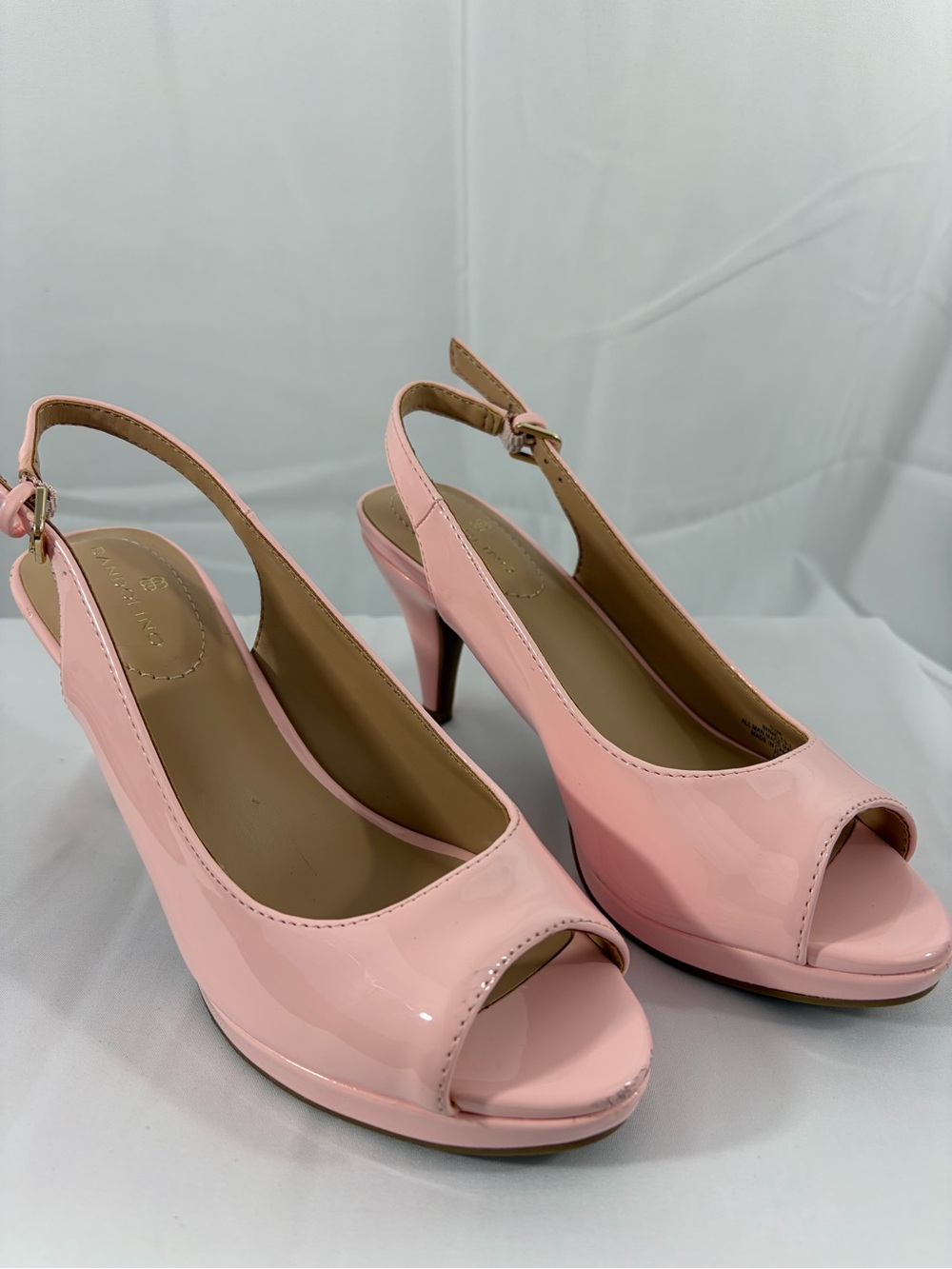 NWT Bandolino Women's Size 5.5 Shiny Pink Patent Peep-Toe Slingback Heels